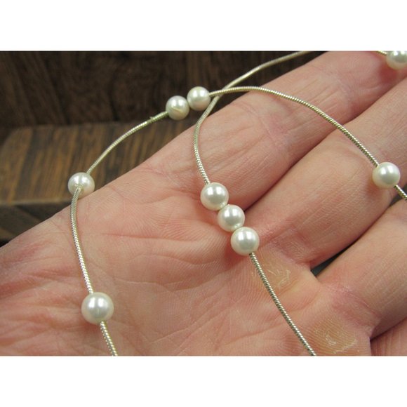 16 Inch Sterling Silver Cute Faux Pearl Necklace - Picture 3 of 6